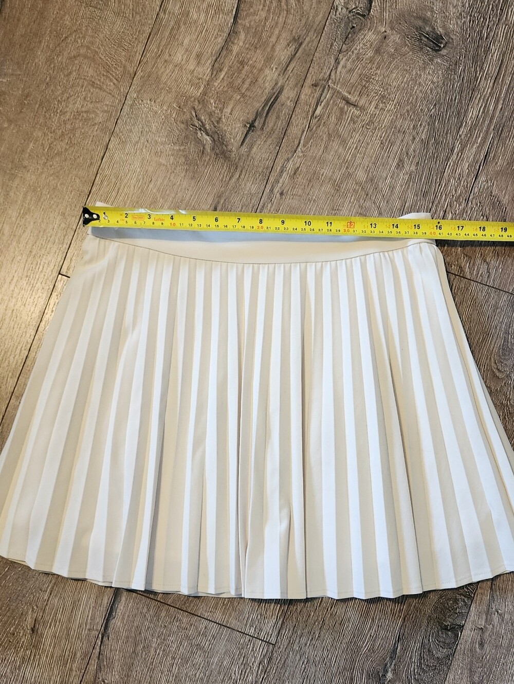 Pleated Mini Skirt - Cream - Picture 9 of 9